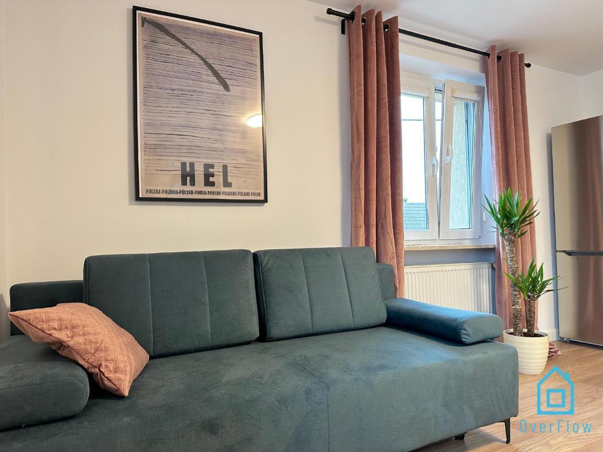 Hel Apartment- Tranquil Retreat, 15 Minutes To The Sea & Gdansk Center Apartment