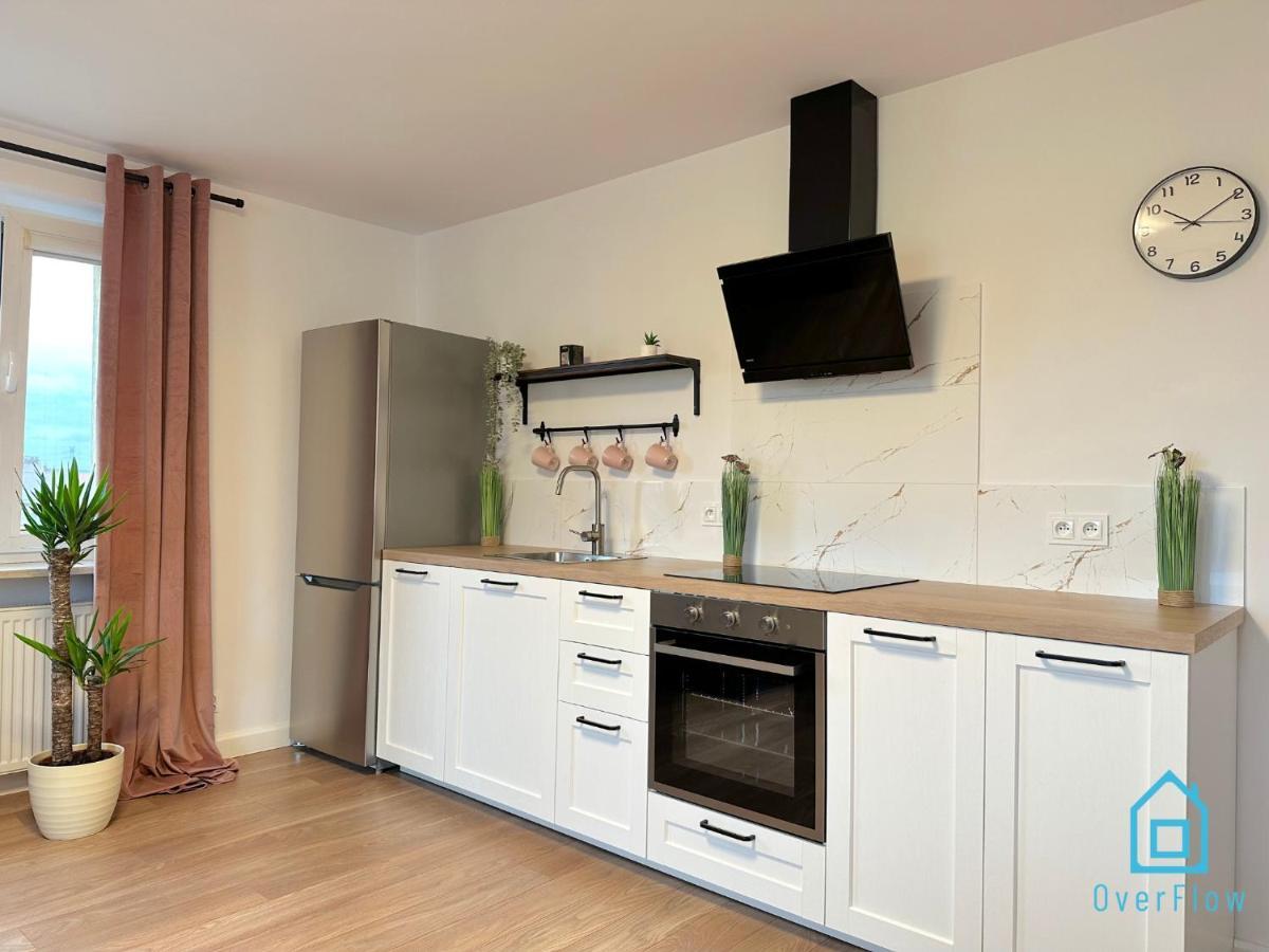 Apartment Hel Apartment- Tranquil Retreat, 15 Minutes To The Sea & Gdansk Center *