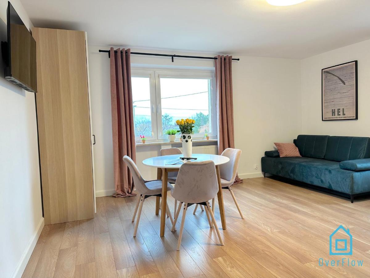 Hel Apartment- Tranquil Retreat, 15 Minutes To The Sea & Gdansk Center * Borkowo (Gdansk)