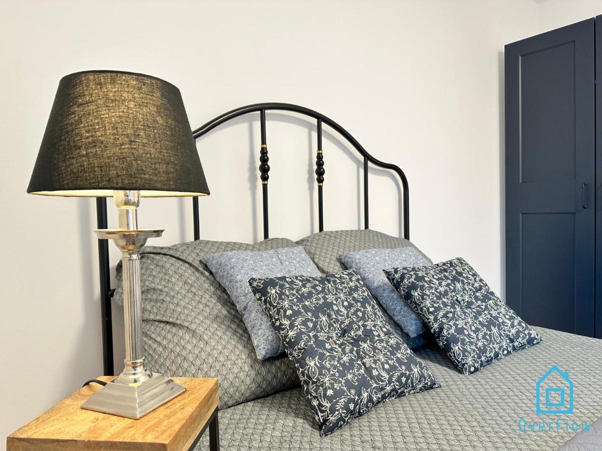 Hel Apartment- Tranquil Retreat, 15 Minutes To The Sea & Gdansk Center Apartment *