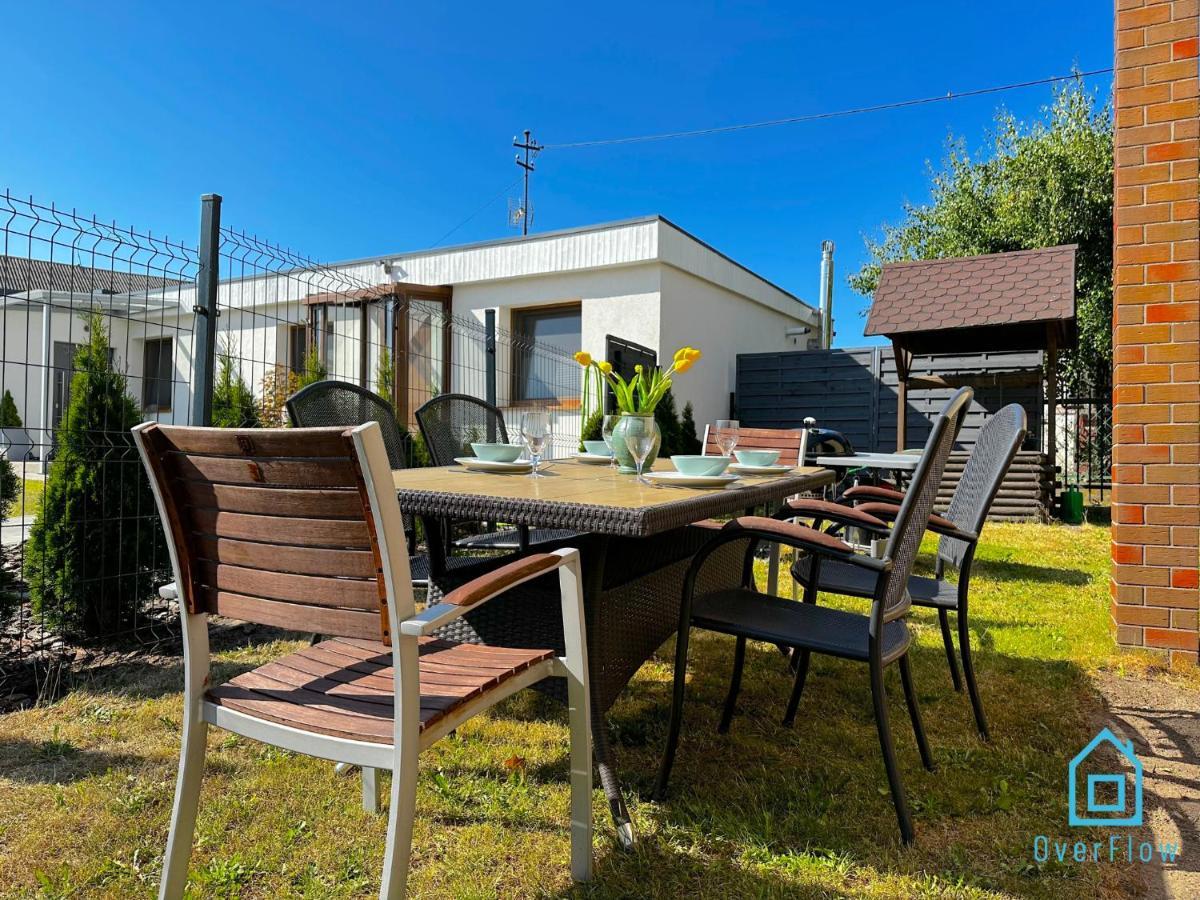 Hel Apartment- Tranquil Retreat, 15 Minutes To The Sea & Gdansk Center Borkowo (Gdansk)